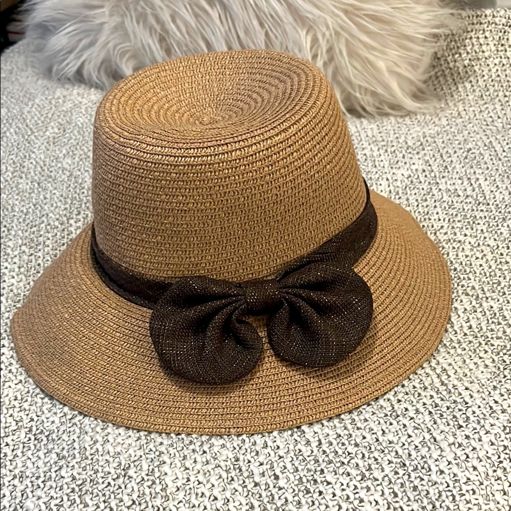 Brown Bow Woven Tan Sun Bucket Minimalist Brim Straw Hat